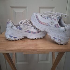 Skechers D'Lites White Sneakers with Pastel Highlights Size 6.5
